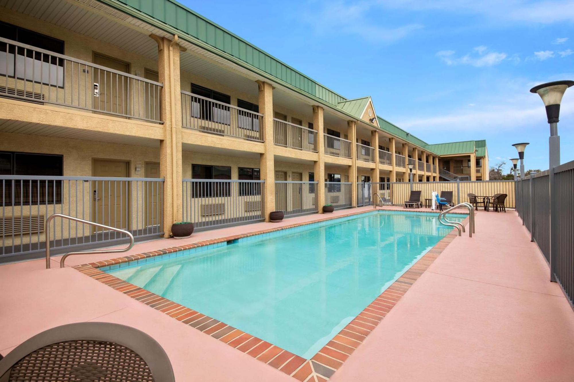 Best Western Cedar Inn Cedar Park Kültér fotó